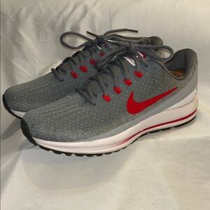 Nike Air Zoom Vomero 13